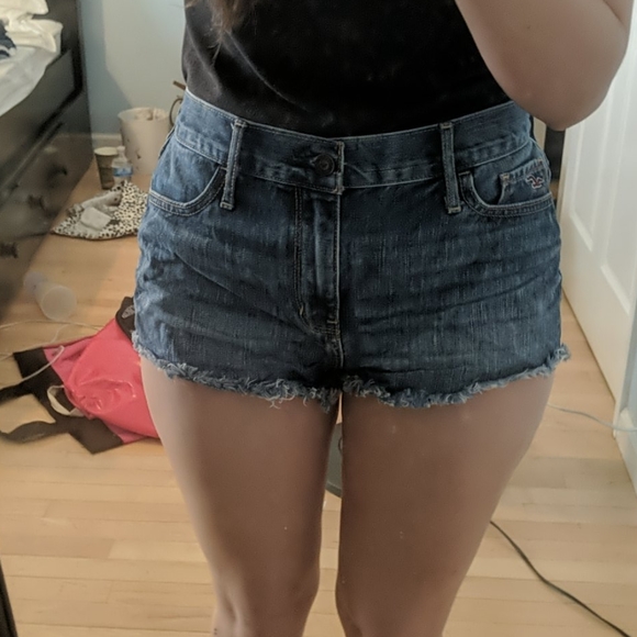 Hollister Jean shorts - Picture 1 of 4